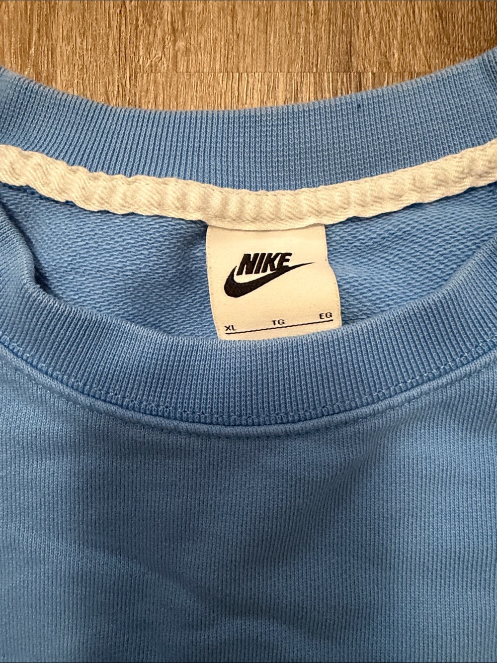 Nike Light Blue Crewneck Sweatshirt with Red Swoosh and White Logo - Picture 2 of 3
